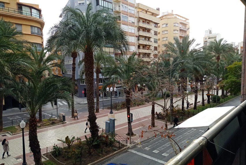 Herverkoop - Apartment - Alicante - Center