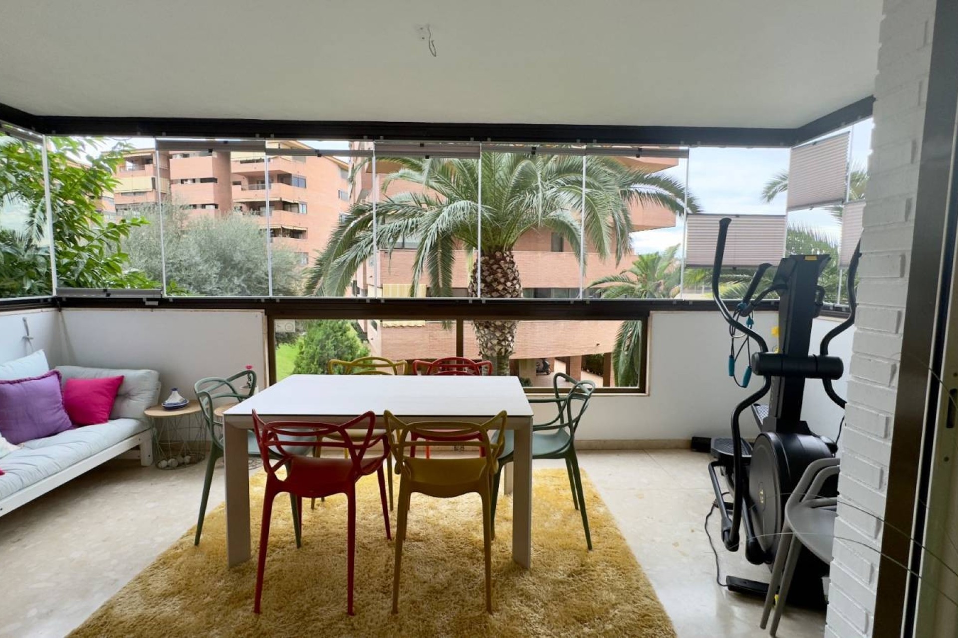 Herverkoop - Apartment - Alicante - Vistahermosa