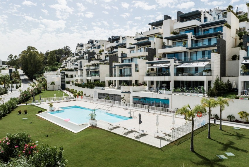 Herverkoop - Apartment - Benahavis - La Quinta