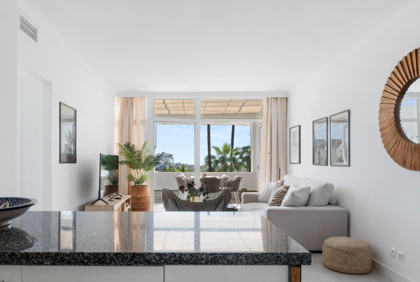 Herverkoop - Apartment - Benahavis - La Quinta