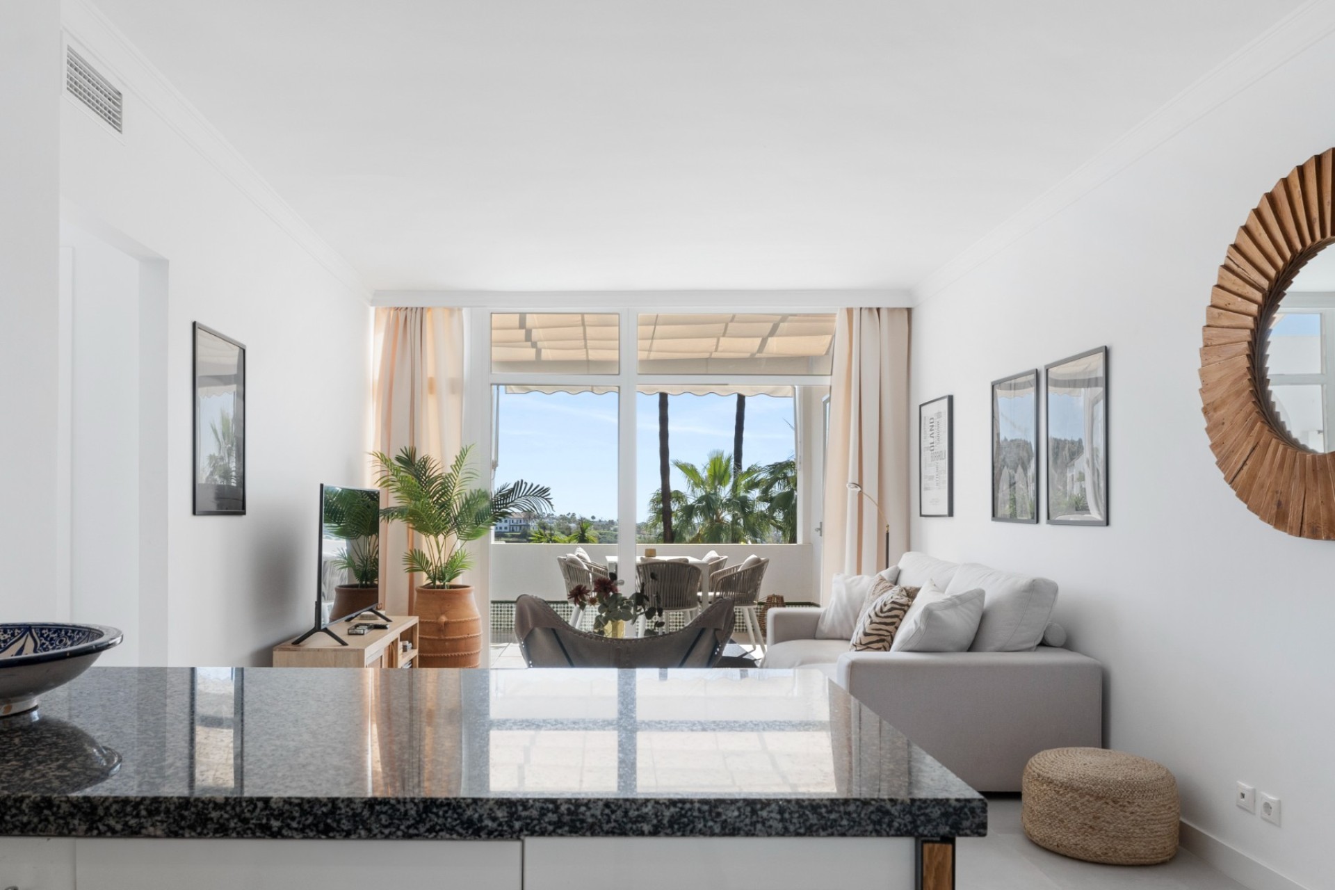 Herverkoop - Apartment - Benahavis - La Quinta