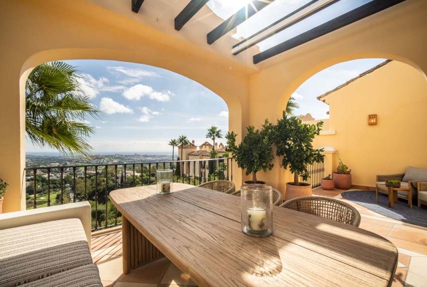 Herverkoop - Apartment - Benahavis - La Quinta