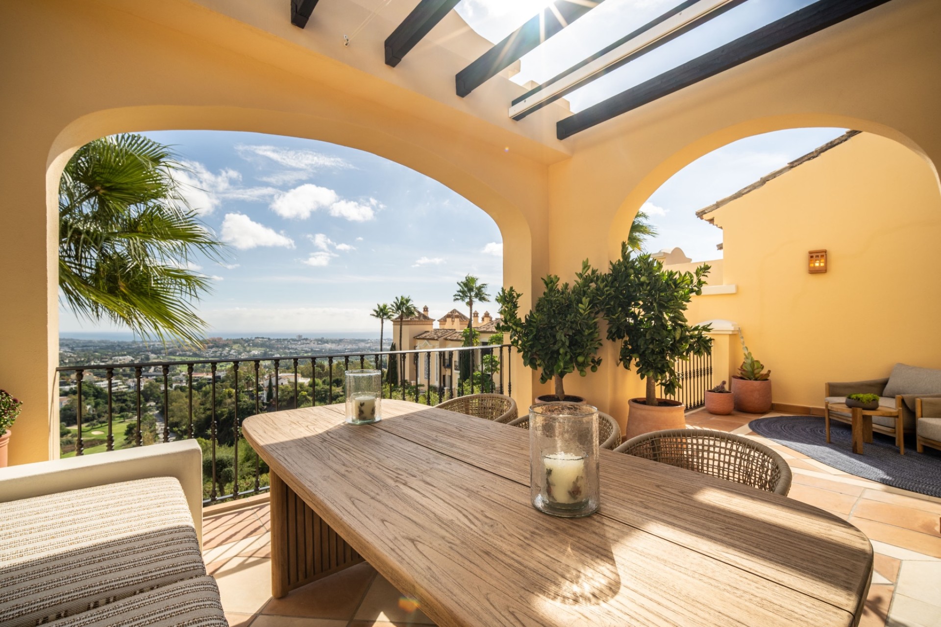 Herverkoop - Apartment - Benahavis - La Quinta