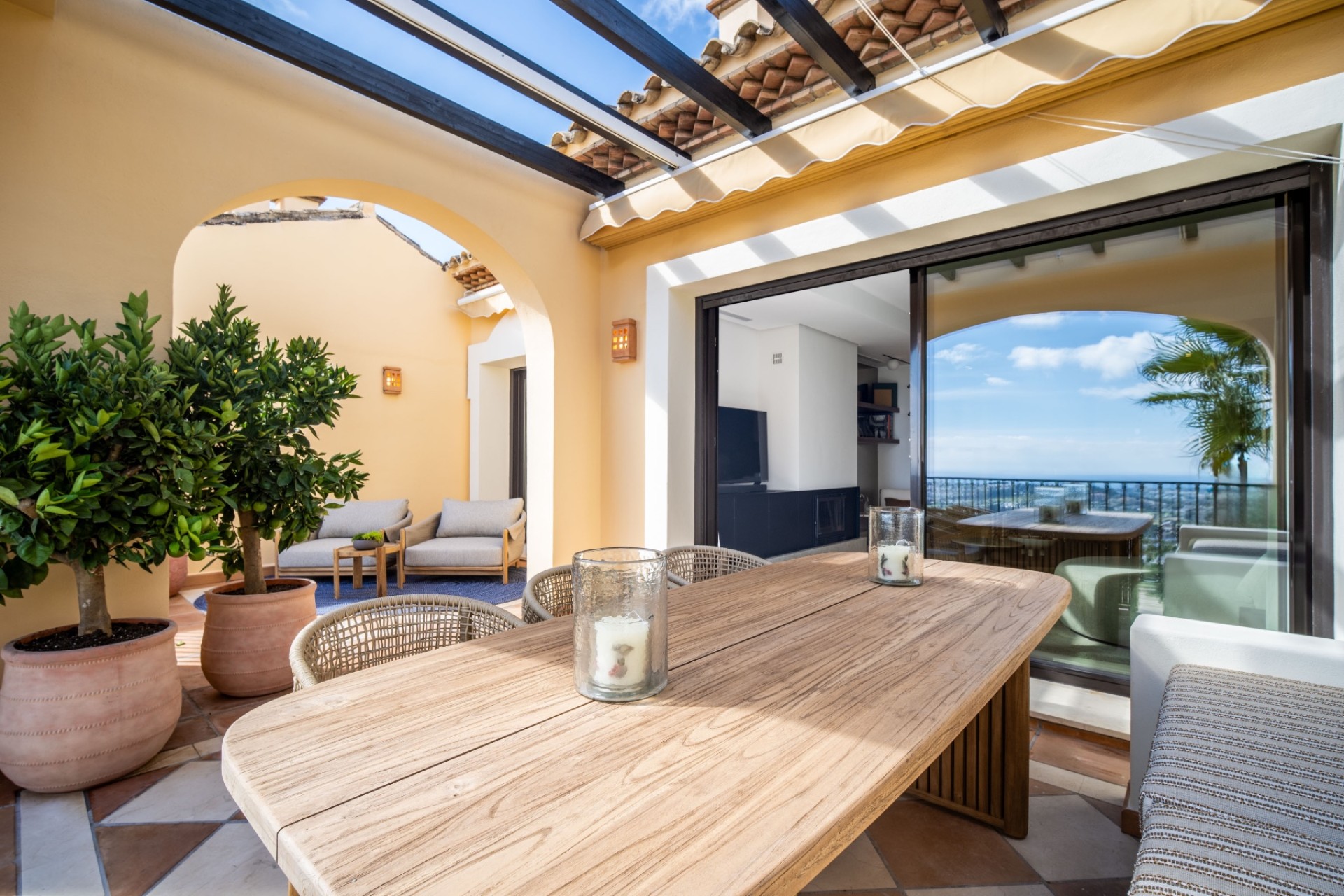 Herverkoop - Apartment - Benahavis - La Quinta