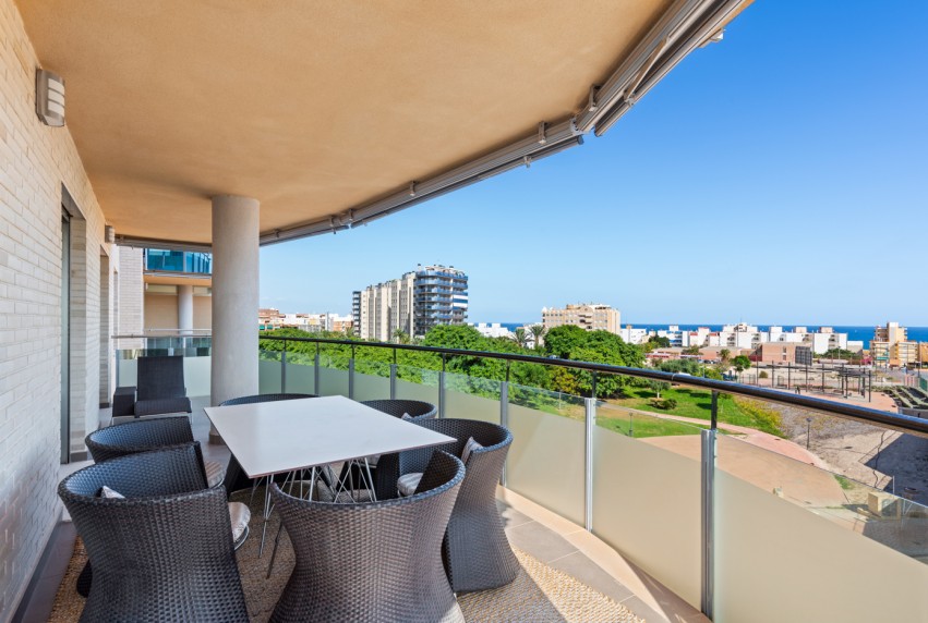 Herverkoop - Apartment - El Campello - El Amerador