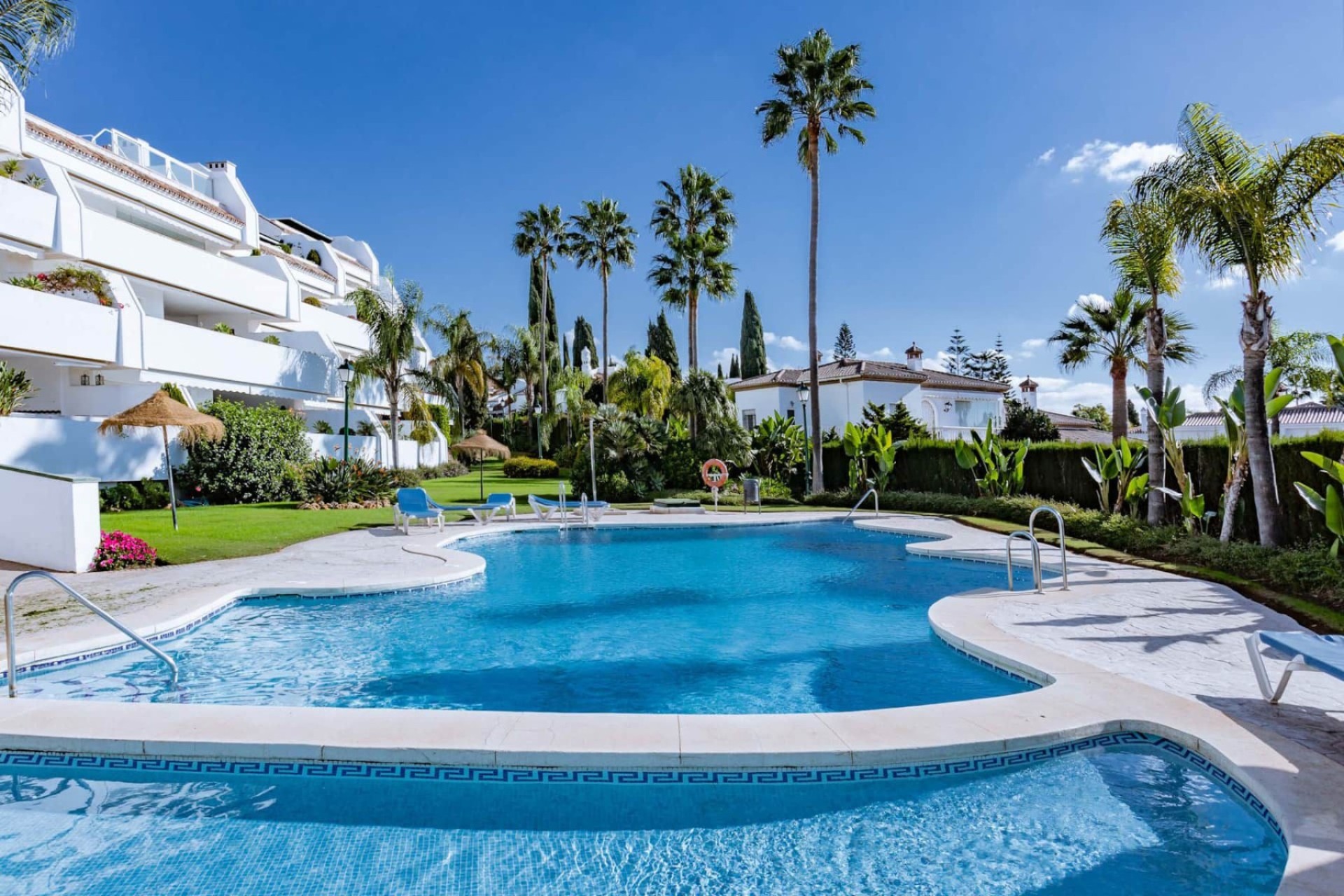 Herverkoop - Apartment - Marbella - Los Monteros