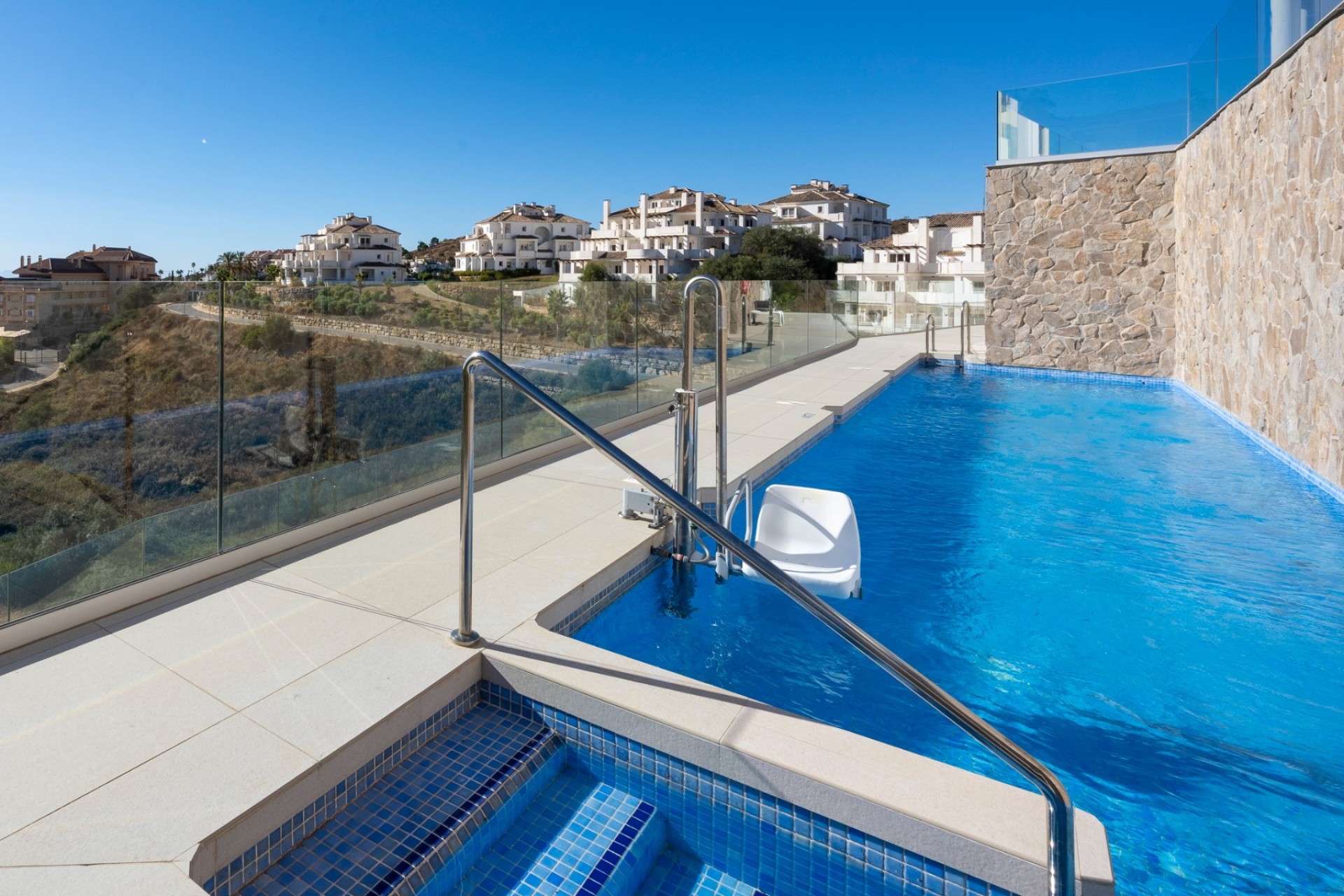 Herverkoop - Apartment - Marbella - Nueva Andalucía