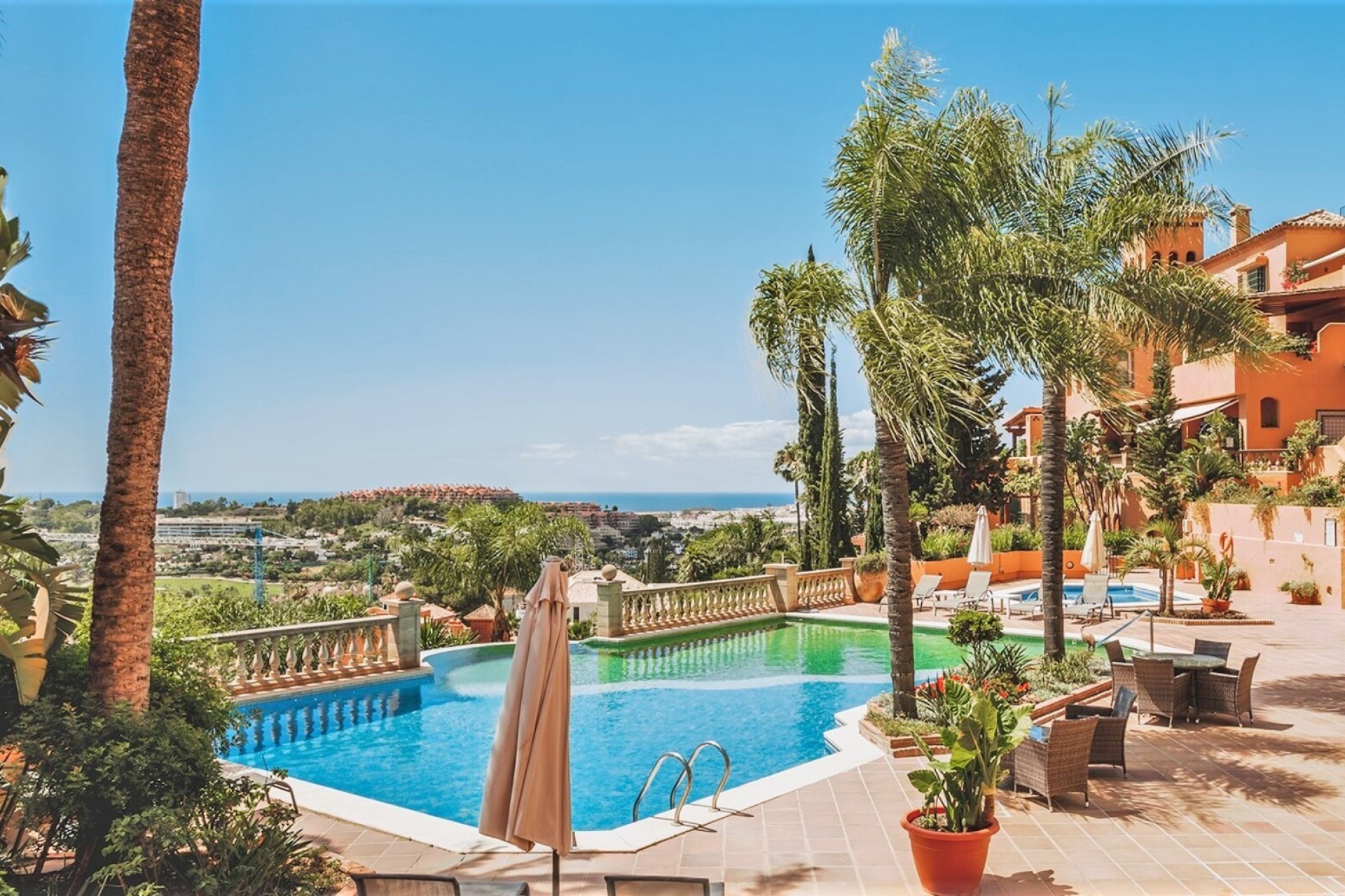 Herverkoop - Apartment - Marbella - Nueva Andalucía