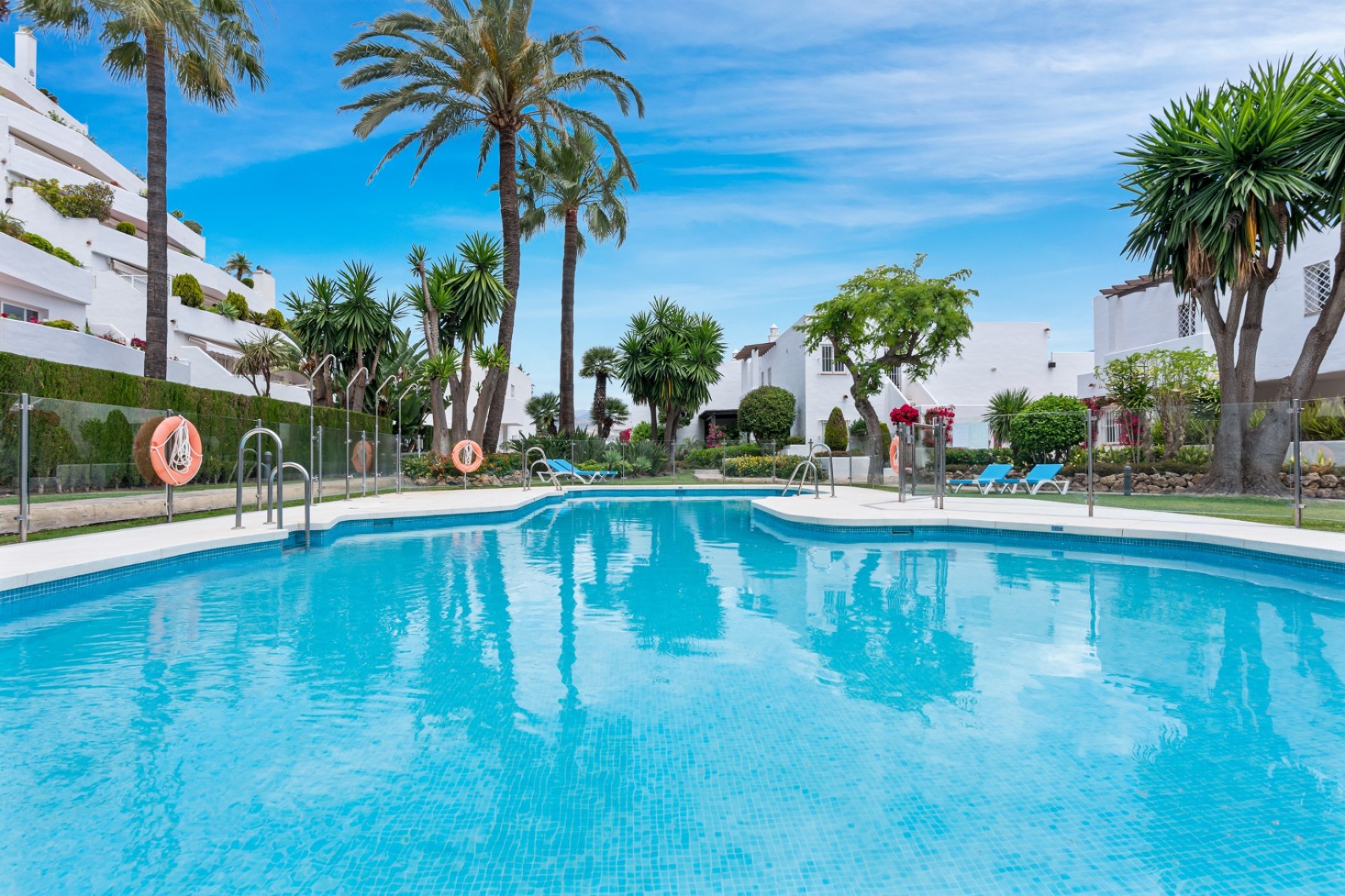 Herverkoop - Apartment - Marbella - Nueva Andalucía