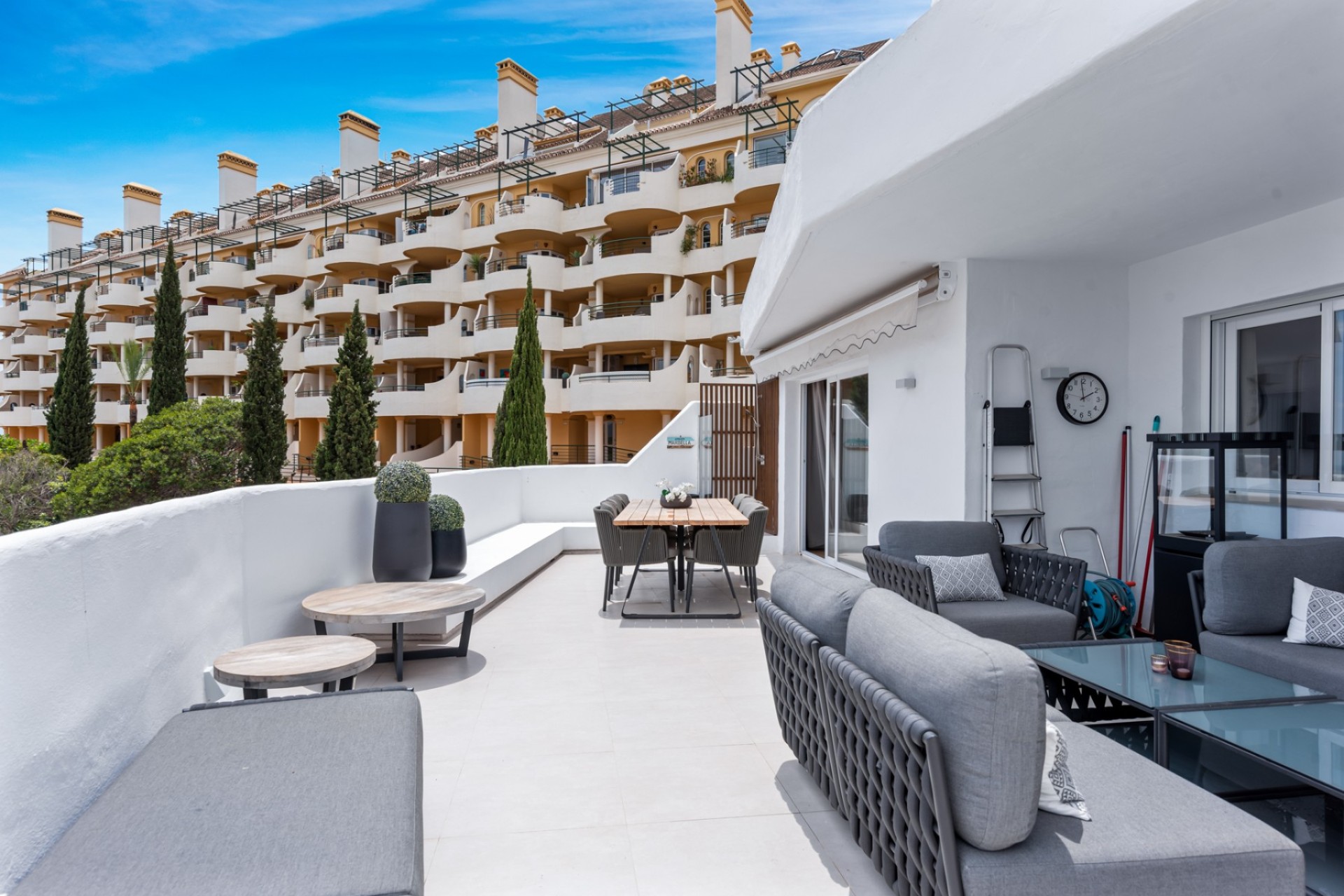 Herverkoop - Apartment - Marbella - Nueva Andalucía