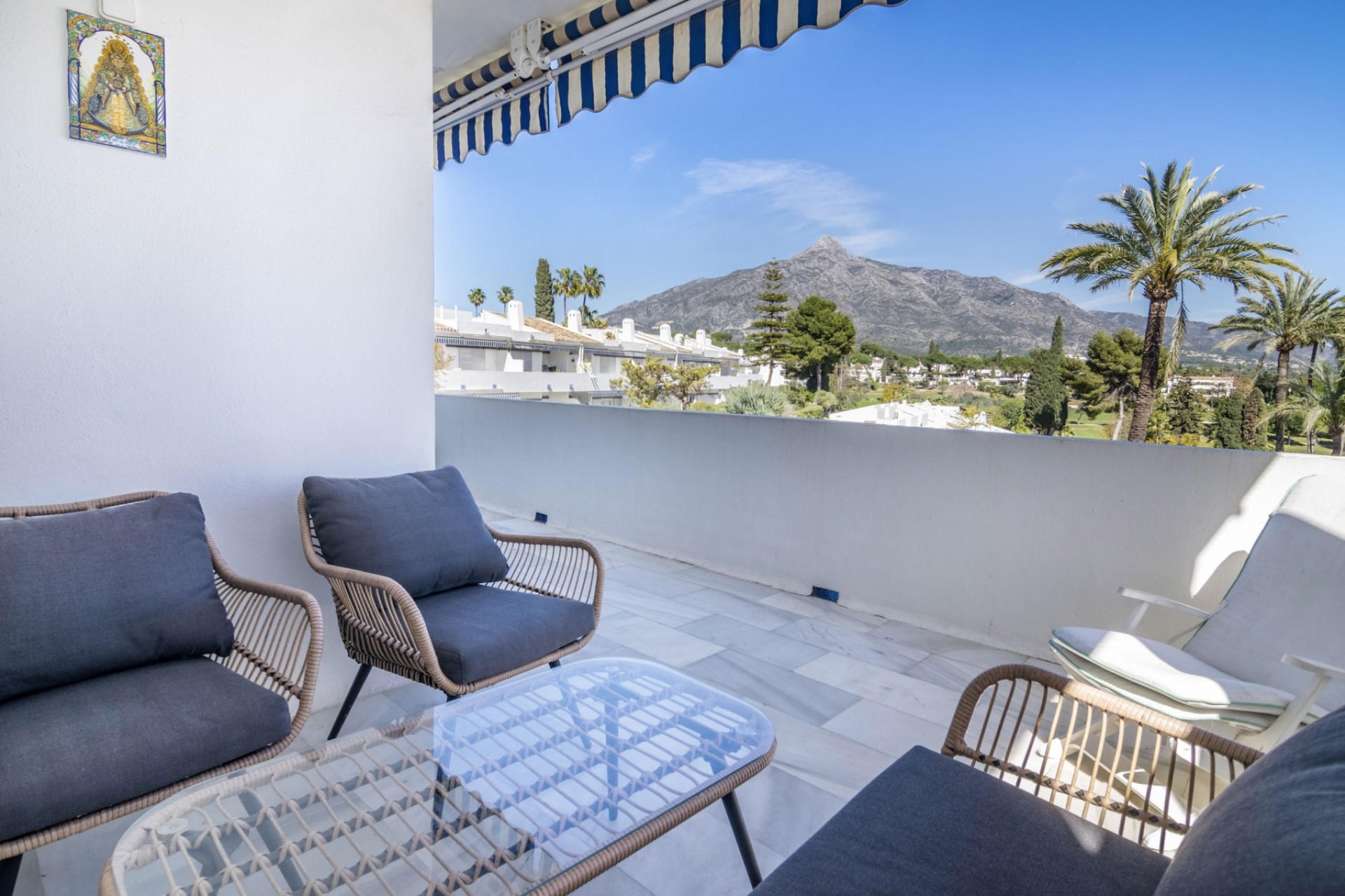 Herverkoop - Apartment - Marbella - Nueva Andalucía