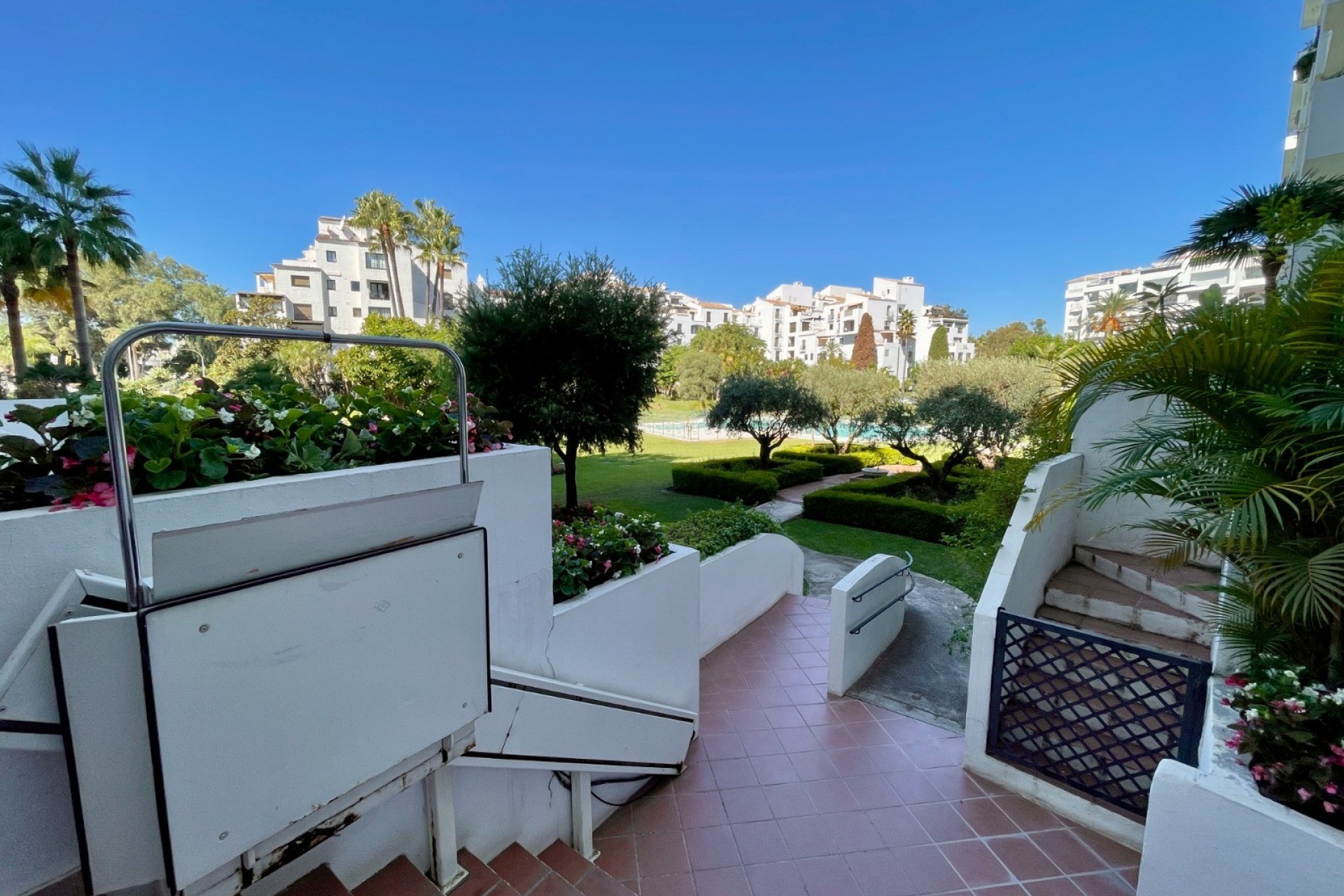 Herverkoop - Apartment - Marbella - Puerto Banús