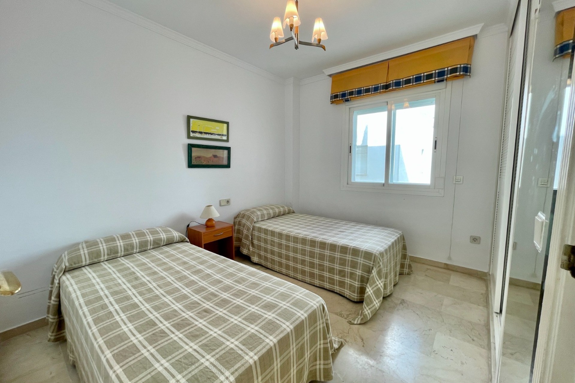 Herverkoop - Apartment - Marbella - Puerto Banús