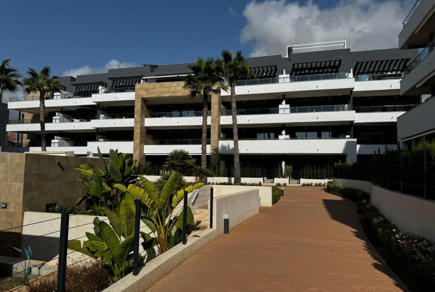 Herverkoop - Apartment - Orihuela Costa - La Zenia