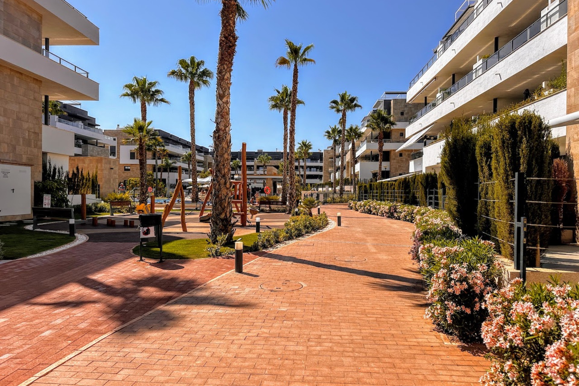 Herverkoop - Apartment - Orihuela Costa - Playa Flamenca