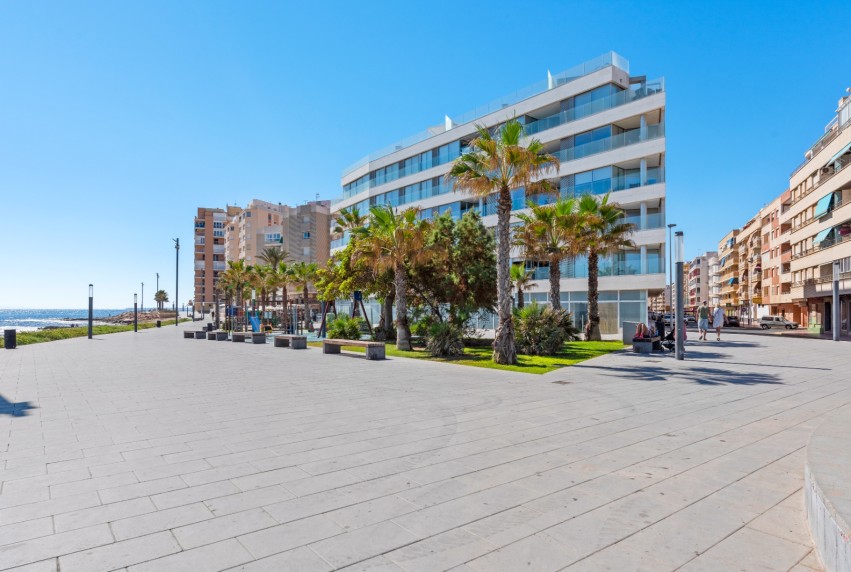 Herverkoop - Apartment - Torrevieja - La Mata