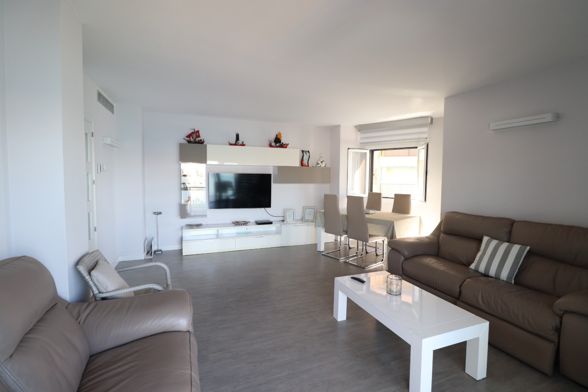 Herverkoop - Apartment - Torrevieja - Playa del Cura