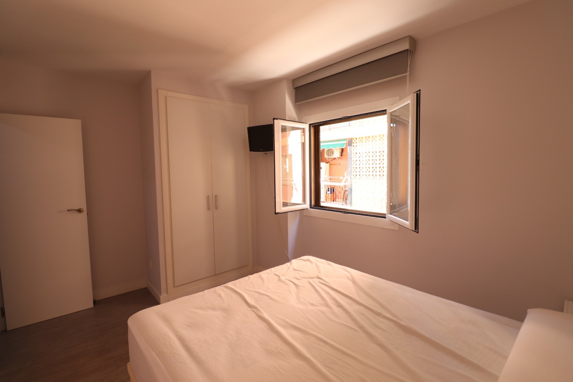 Herverkoop - Apartment - Torrevieja - Playa del Cura