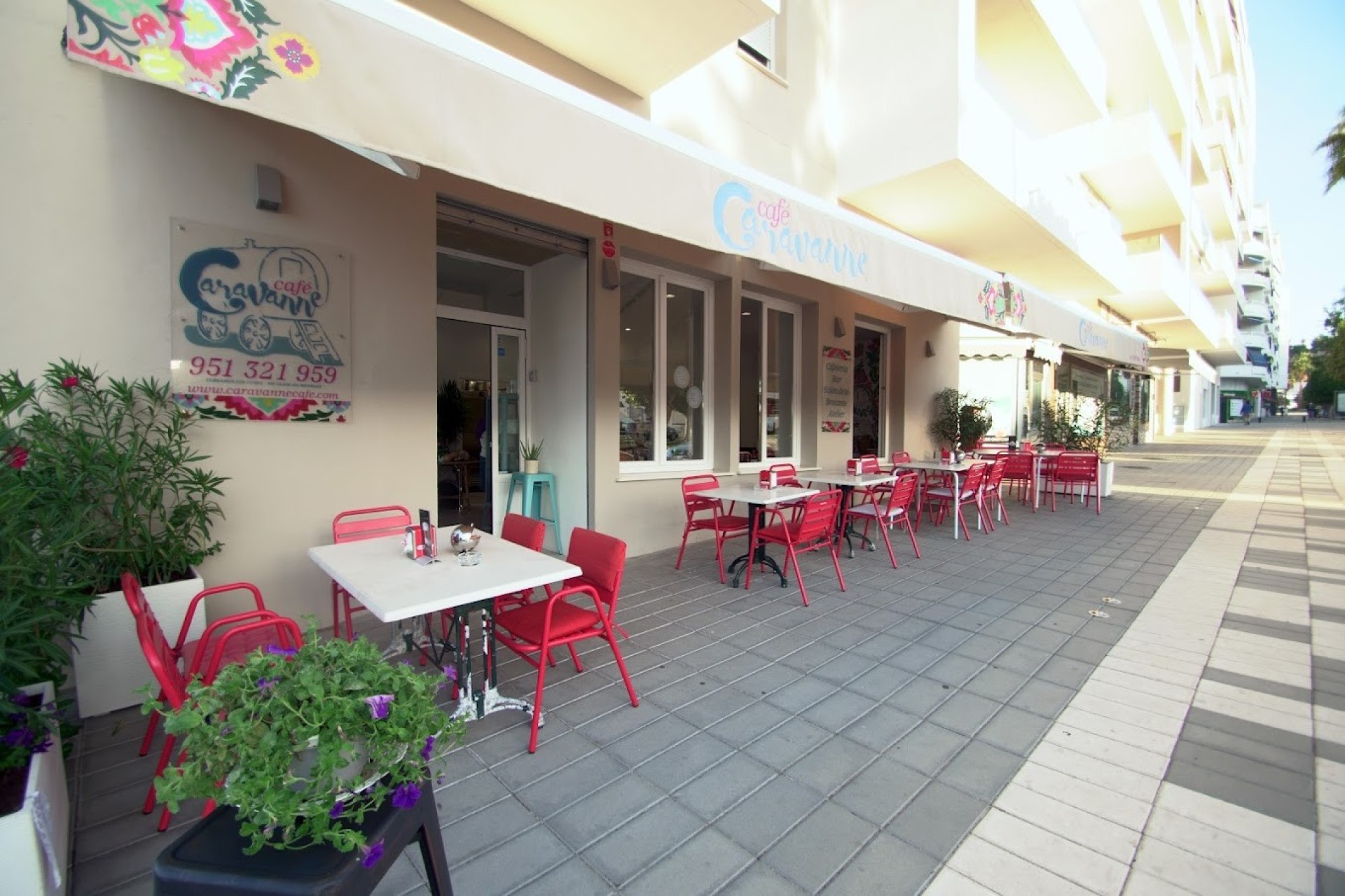 Herverkoop - Commercial - Marbella - Nueva Andalucía