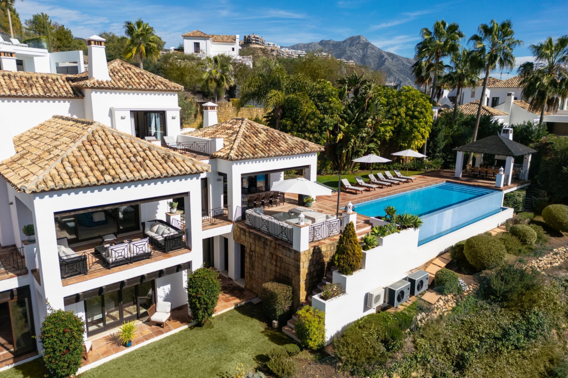 Herverkoop - Villa - Benahavis - La Quinta