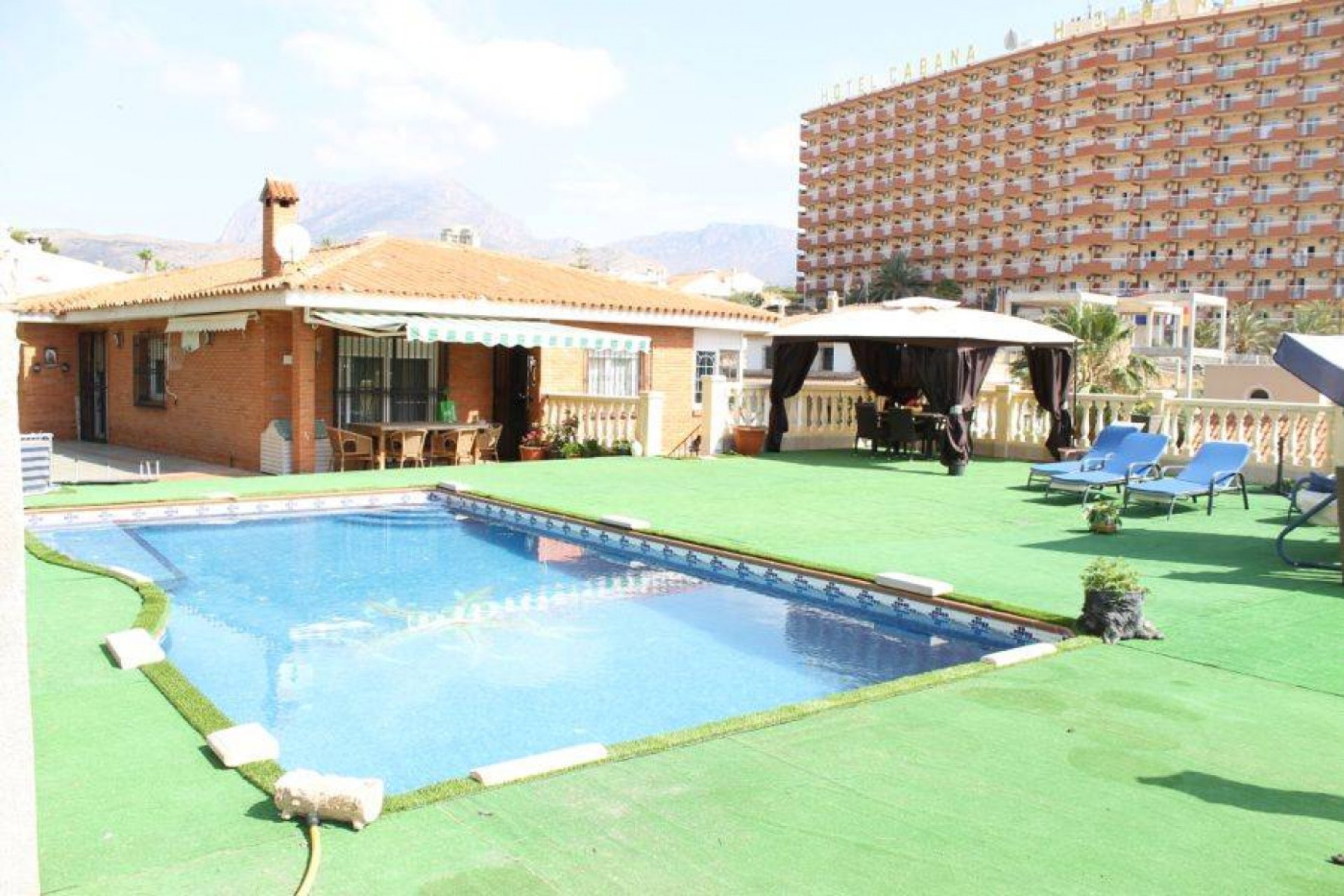 Herverkoop - Villa - Benidorm - Poniente