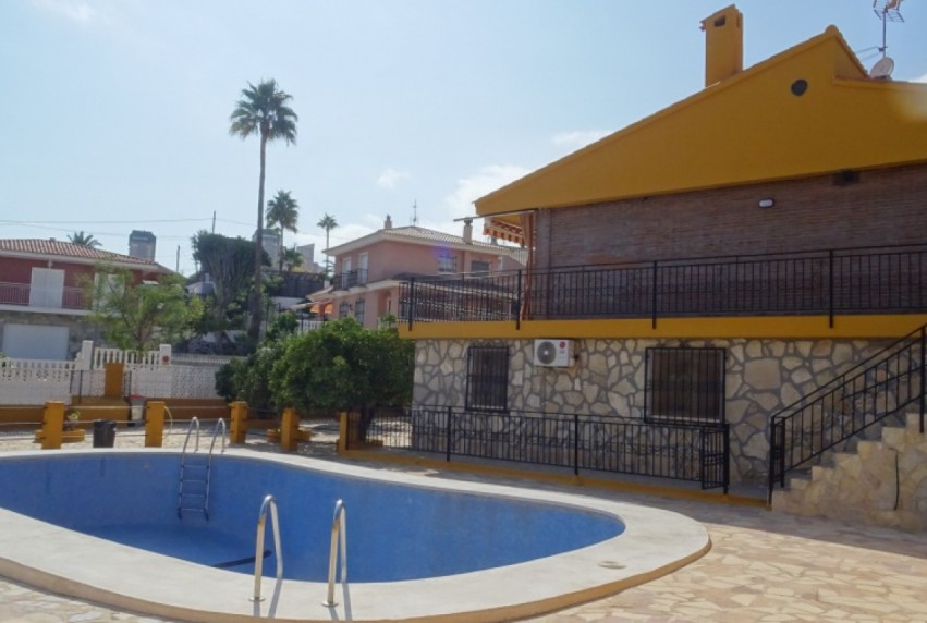 Herverkoop - Villa - Benidorm - Poniente