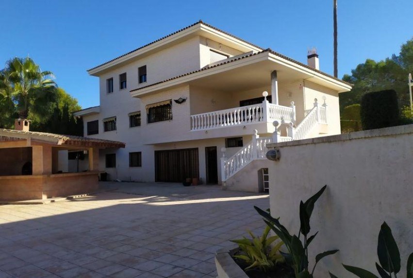 Herverkoop - Villa - Benidorm - Poniente