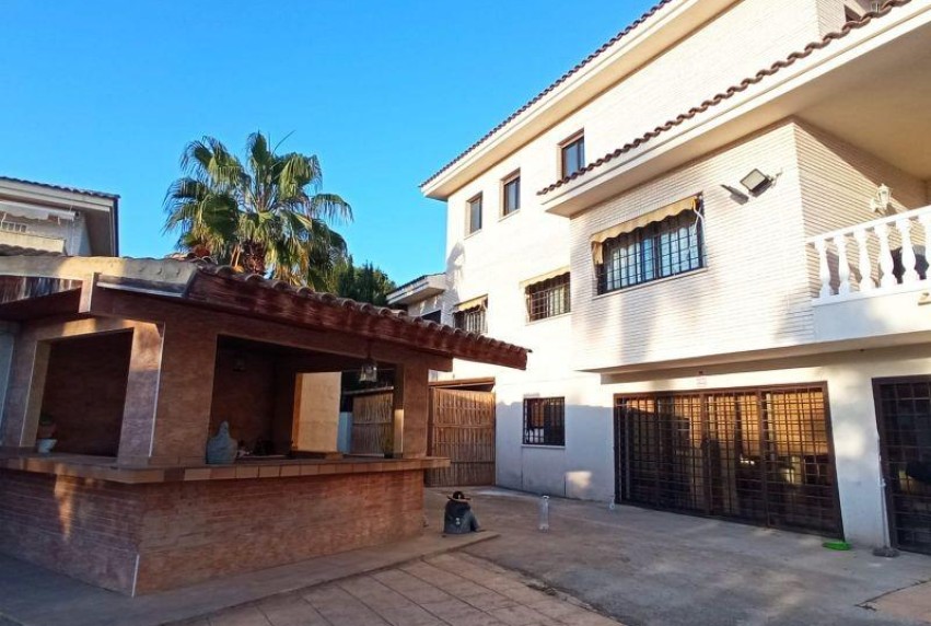 Herverkoop - Villa - Benidorm - Poniente