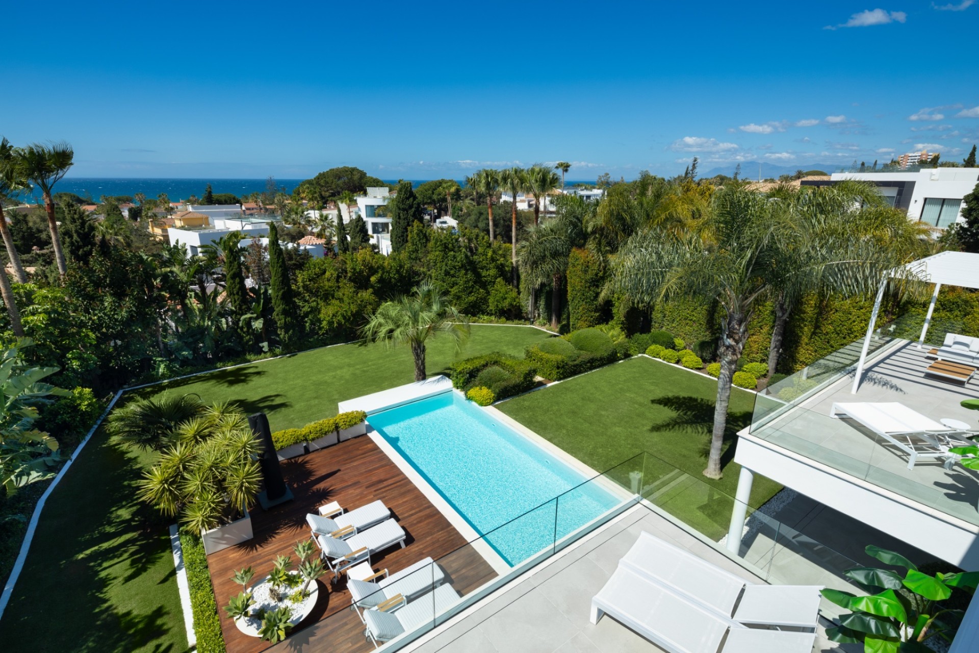 Herverkoop - Villa - Marbella - East Marbella