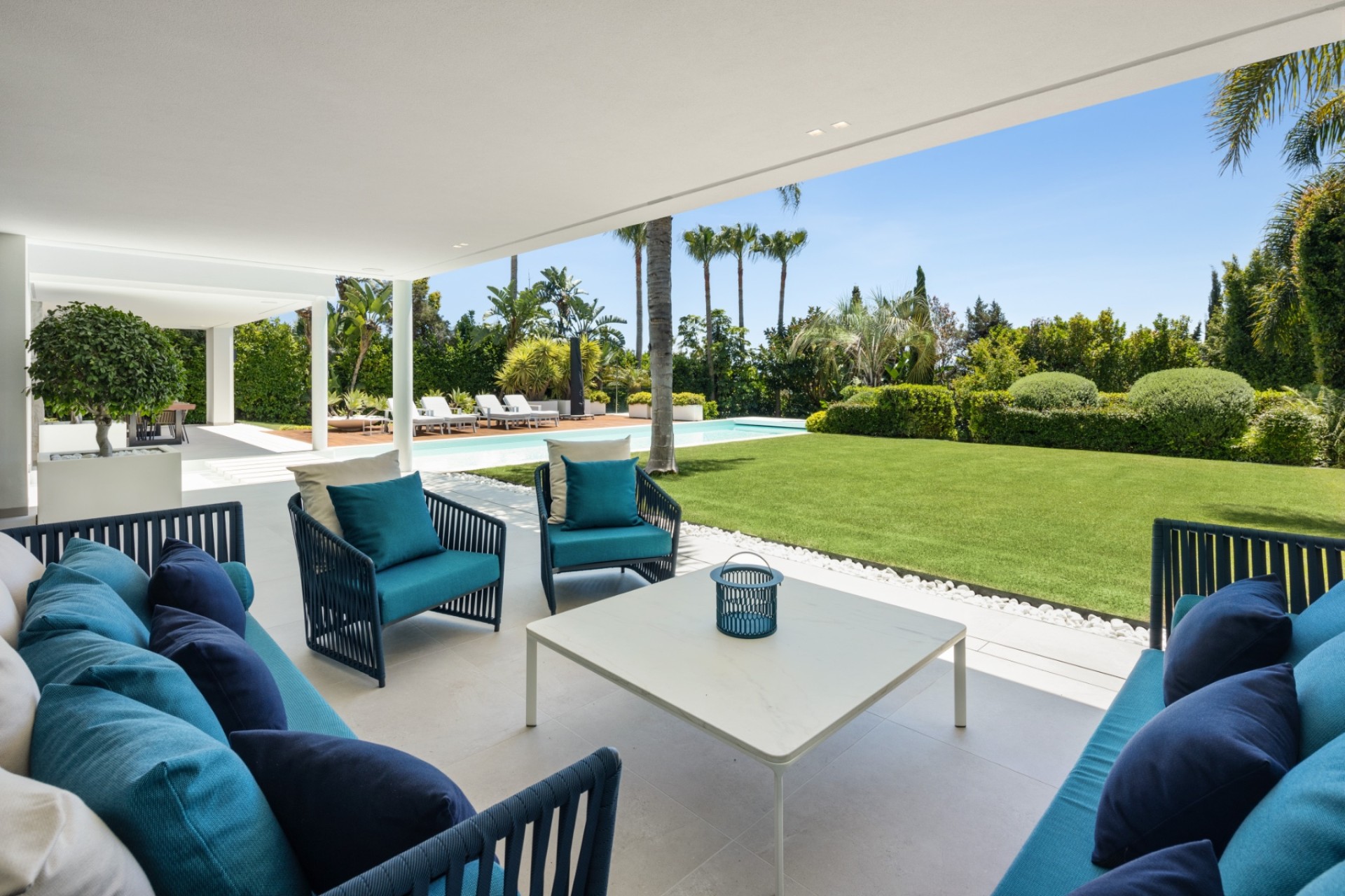 Herverkoop - Villa - Marbella - East Marbella