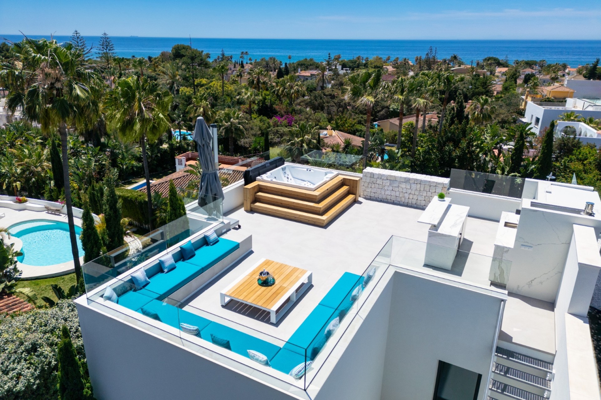 Herverkoop - Villa - Marbella - East Marbella