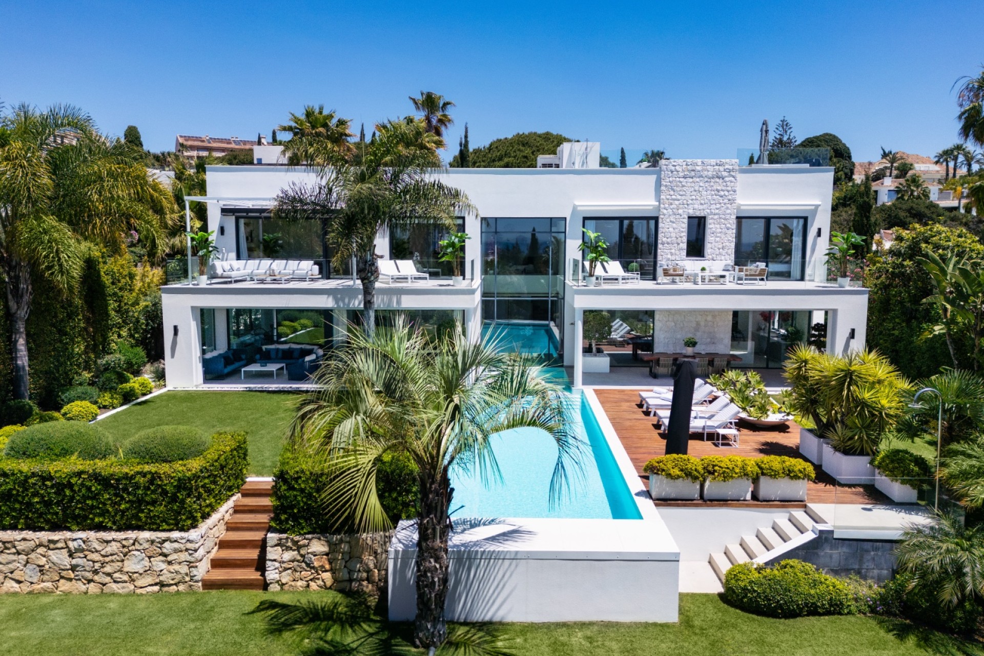 Herverkoop - Villa - Marbella - East Marbella