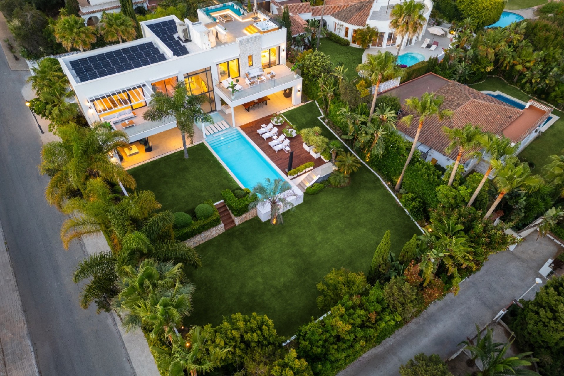 Herverkoop - Villa - Marbella - East Marbella