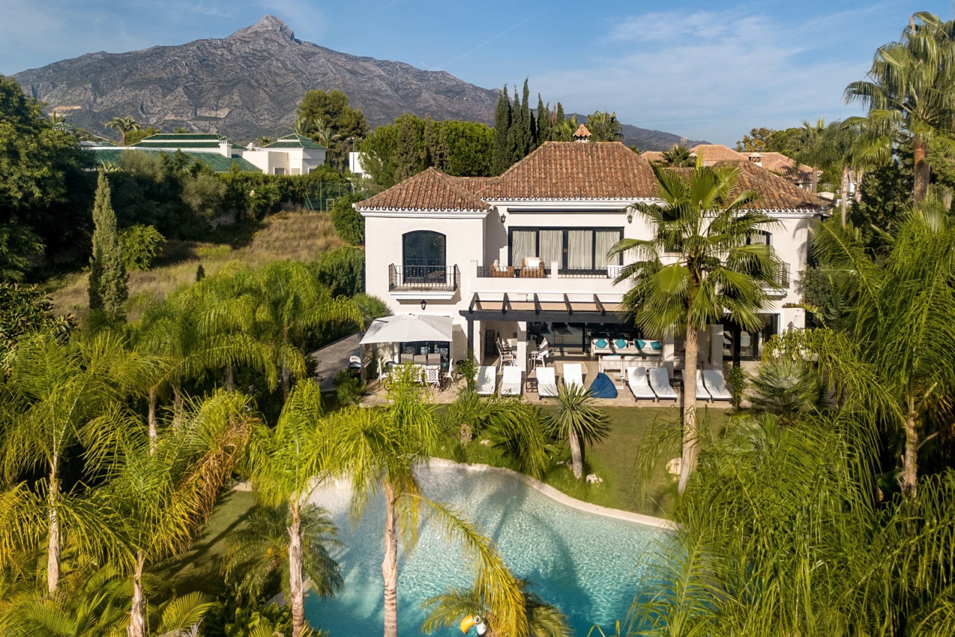 Herverkoop - Villa - Marbella - Nueva Andalucía