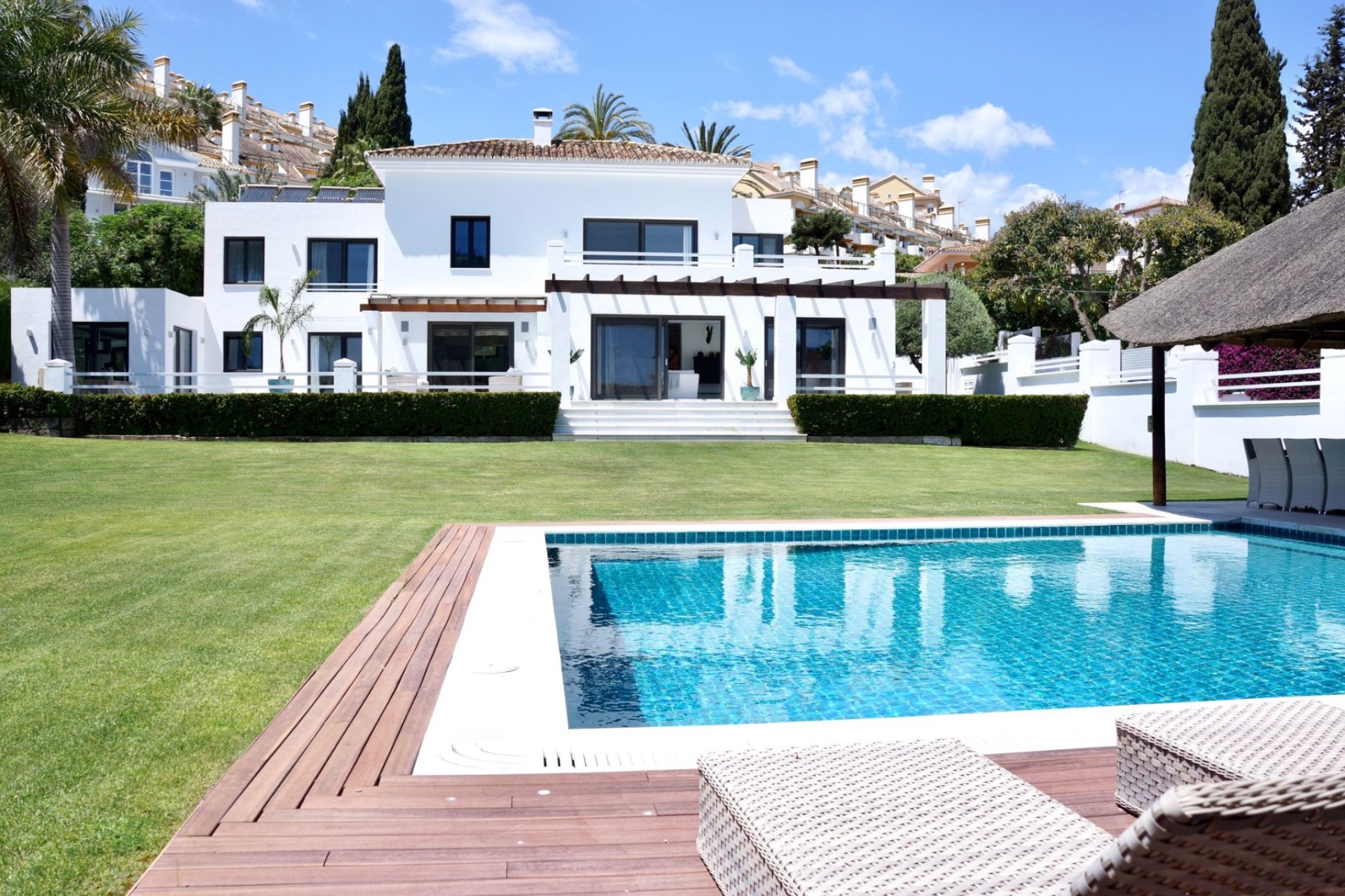 Herverkoop - Villa - Marbella - Nueva Andalucía