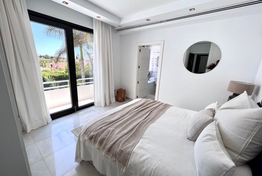 Herverkoop - Villa - Marbella - Nueva Andalucía