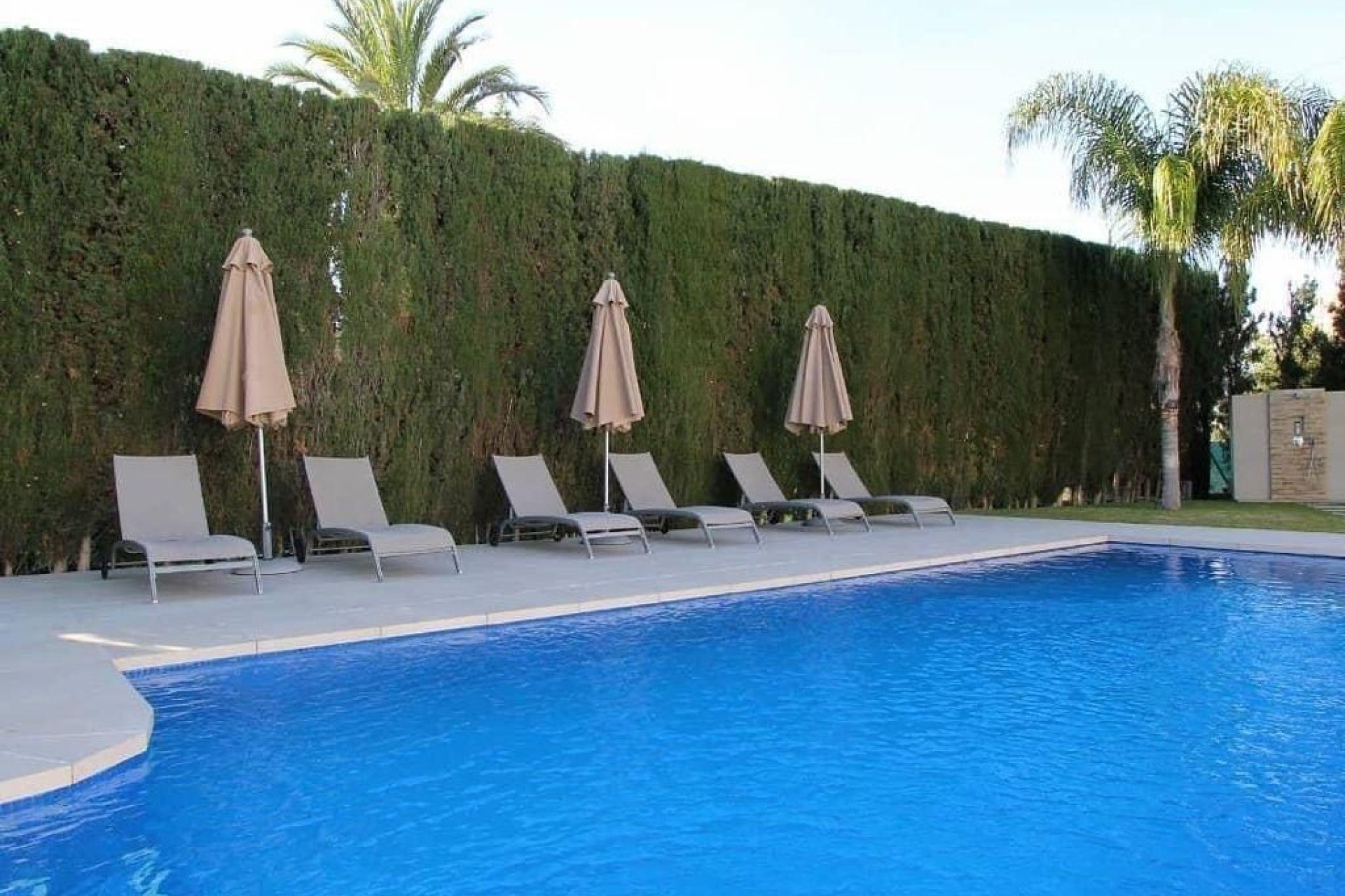 Herverkoop - Villa - Marbella - Nueva Andalucía