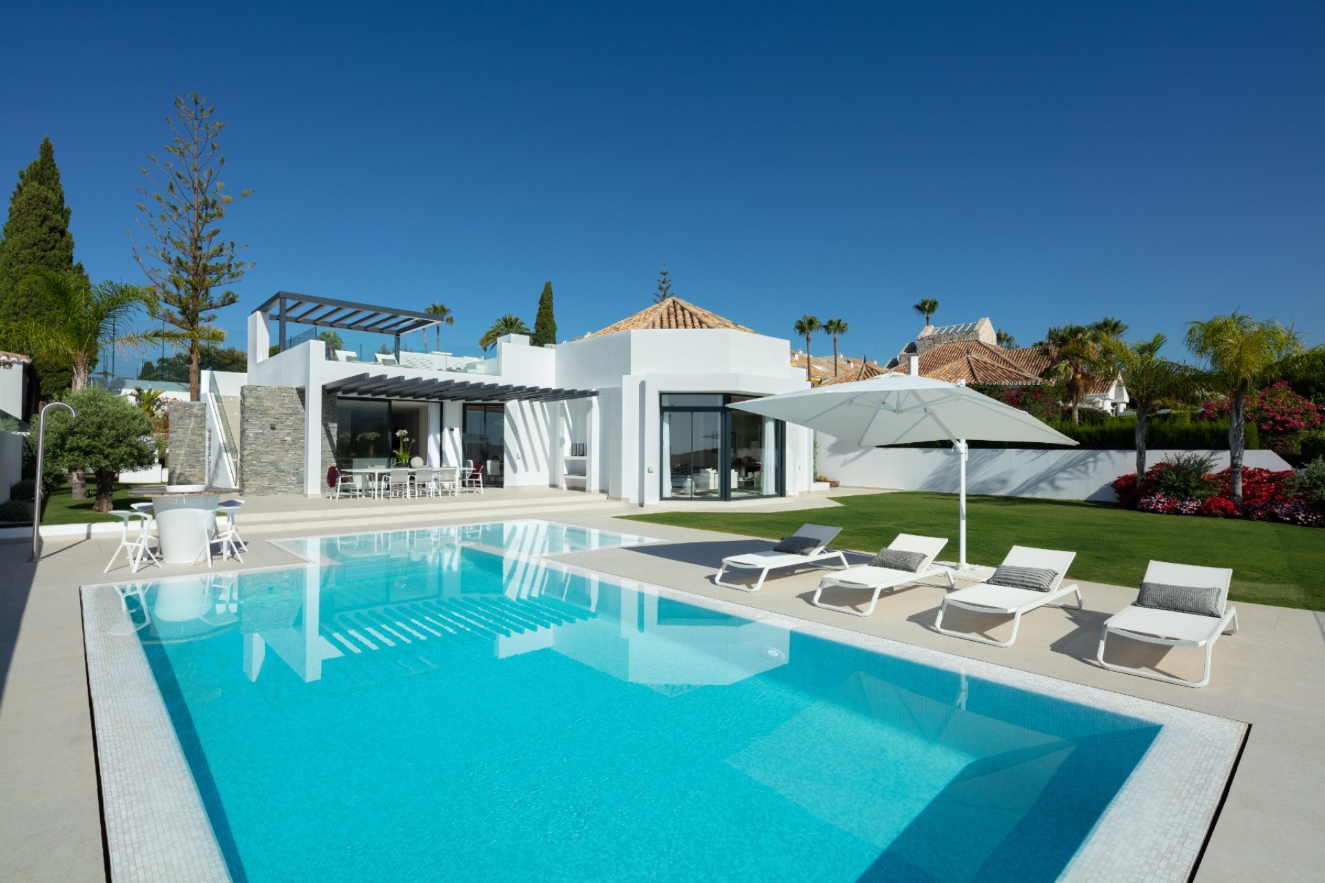 Herverkoop - Villa - Marbella - Nueva Andalucía