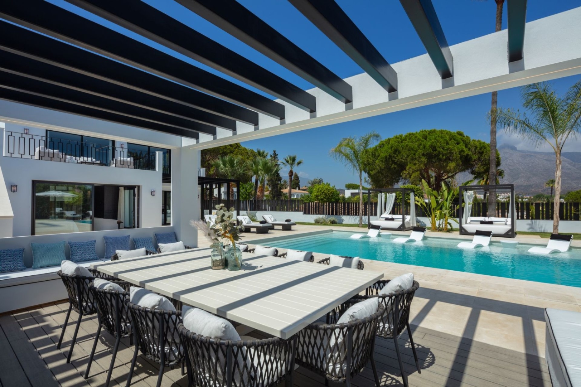 Herverkoop - Villa - Marbella - Nueva Andalucía