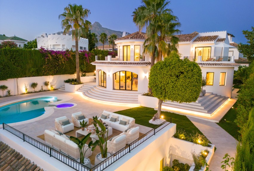 Herverkoop - Villa - Marbella - Nueva Andalucía