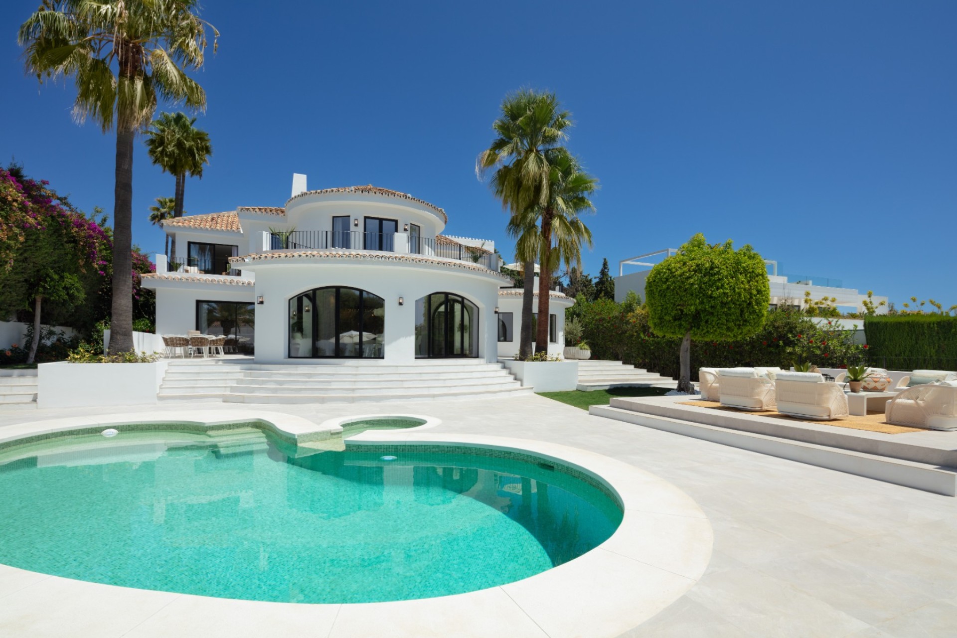 Herverkoop - Villa - Marbella - Nueva Andalucía