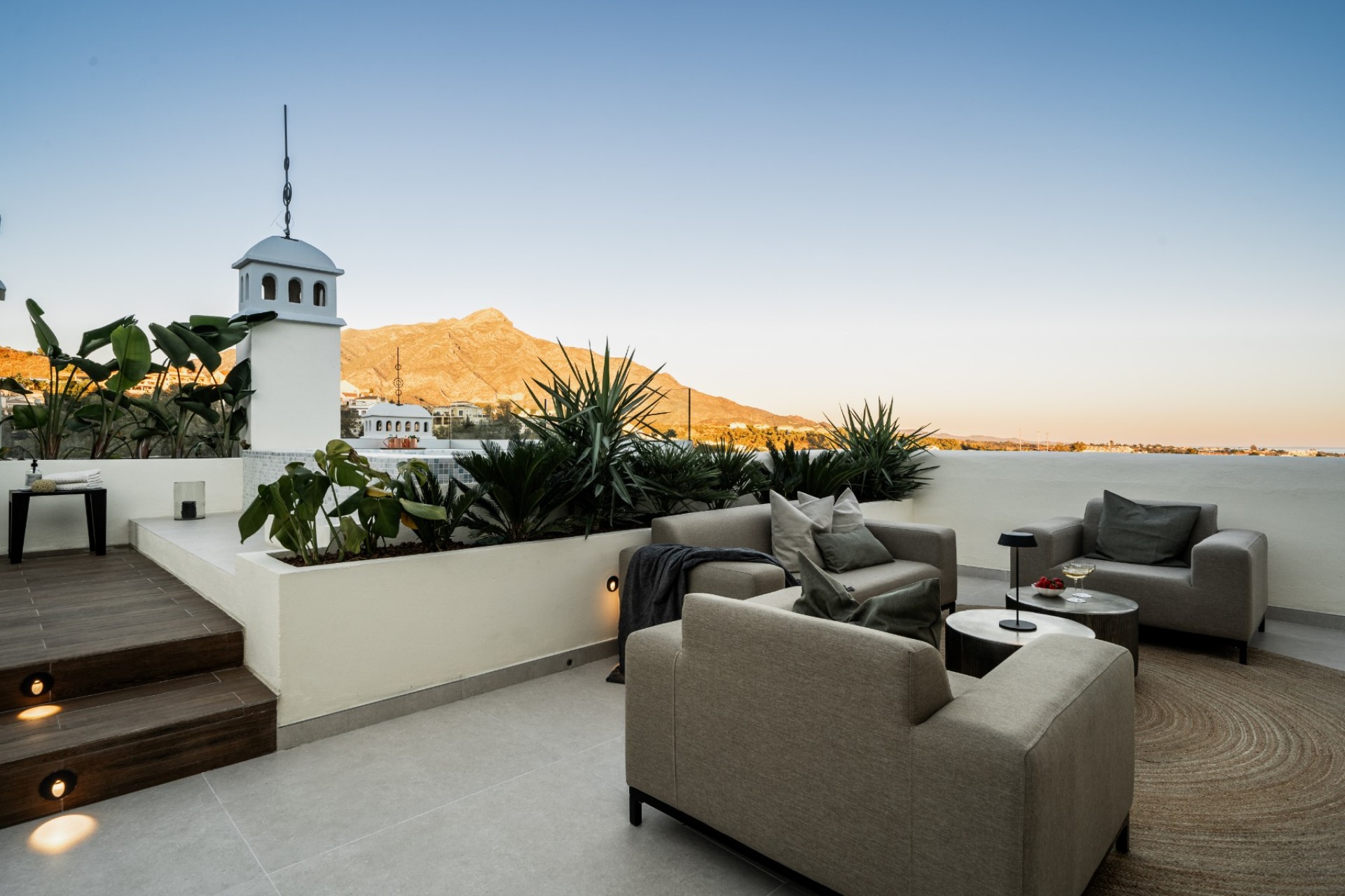 Herverkoop - Villa - Marbella - Nueva Andalucía