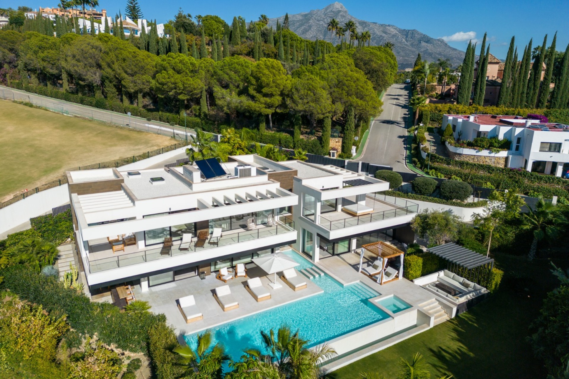 Herverkoop - Villa - Marbella - Nueva Andalucía