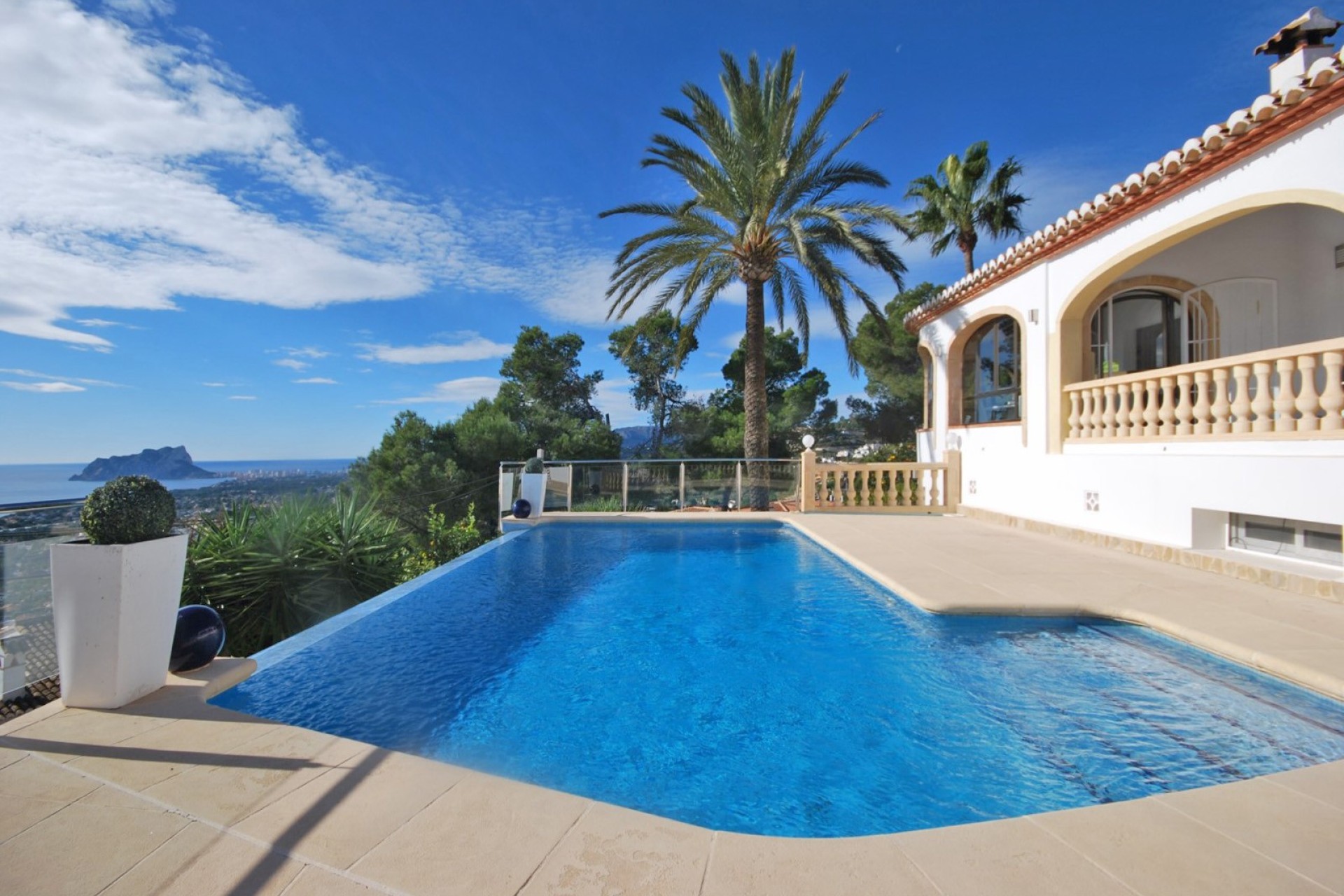 Herverkoop - Villa - Moraira - Benimeit