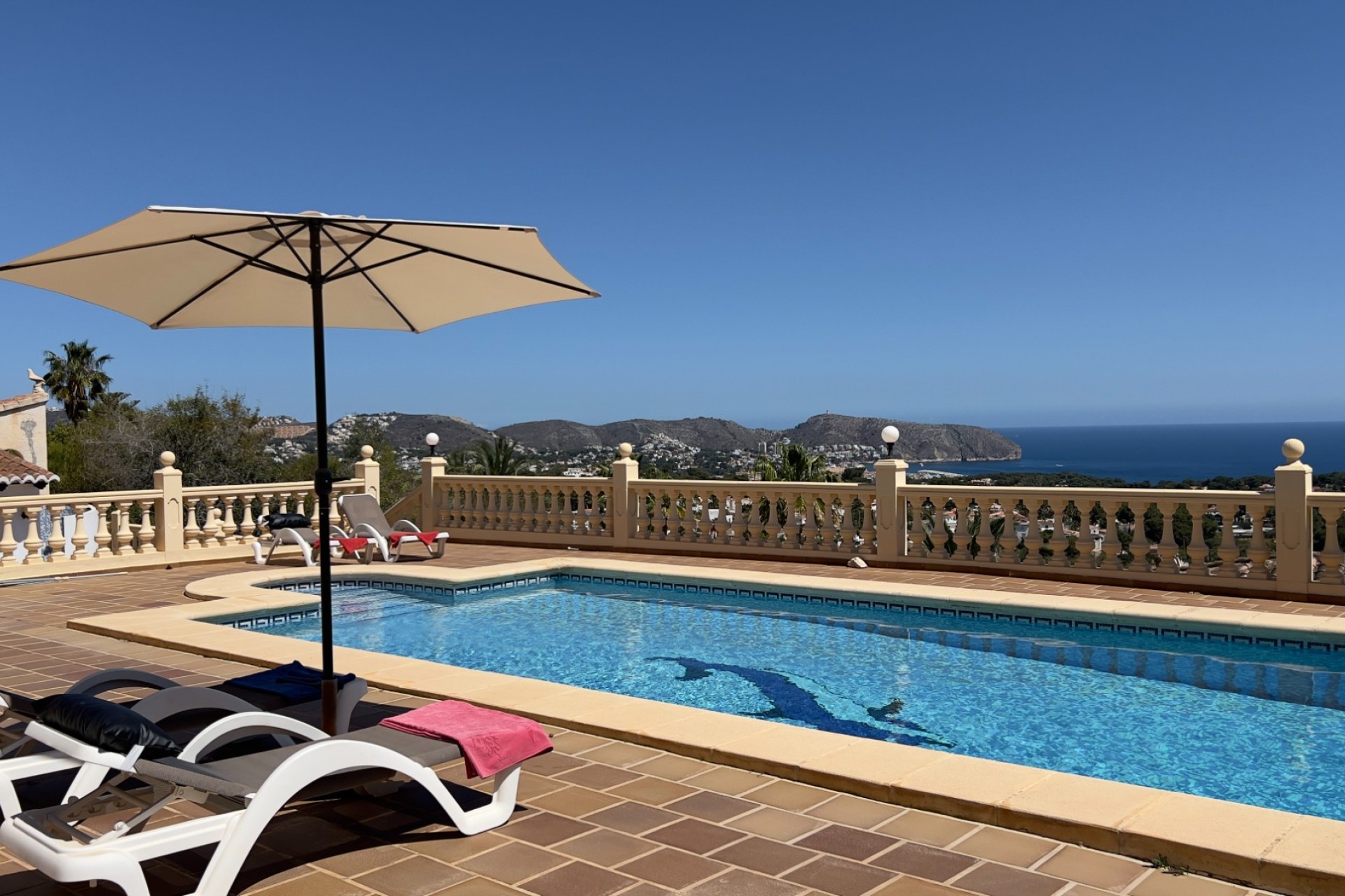 Herverkoop - Villa - Moraira - Benimeit