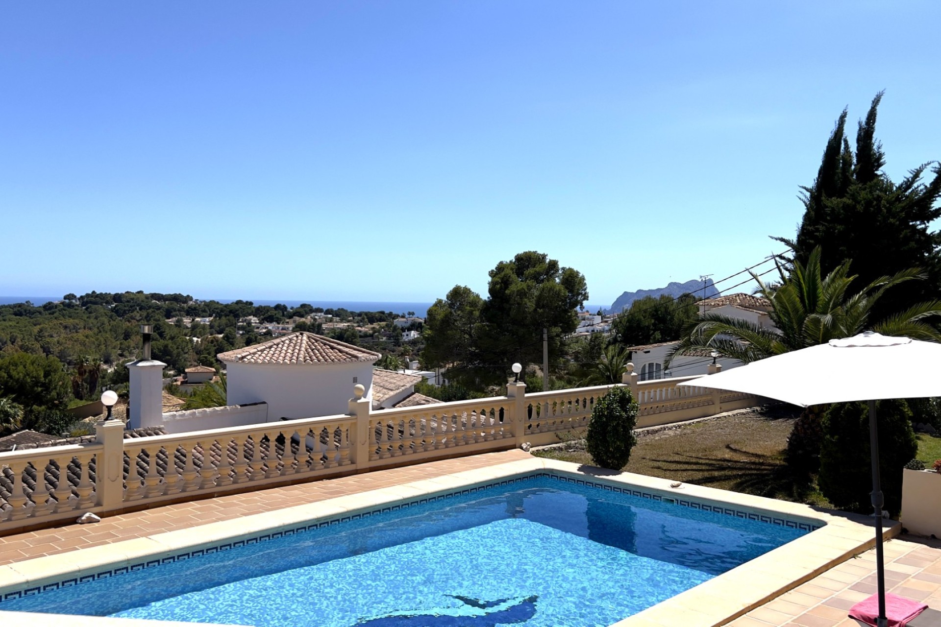 Herverkoop - Villa - Moraira - Benimeit