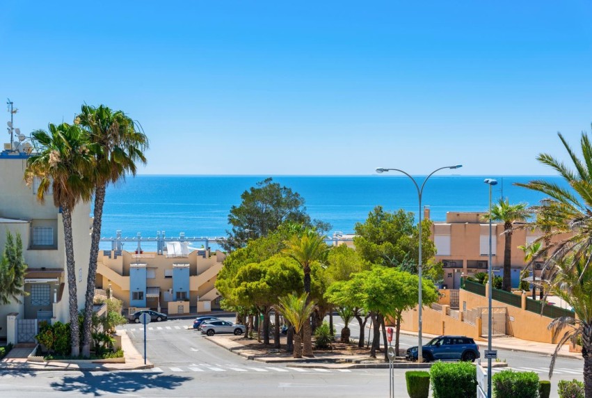 Herverkoop - Villa - Orihuela Costa - Campoamor