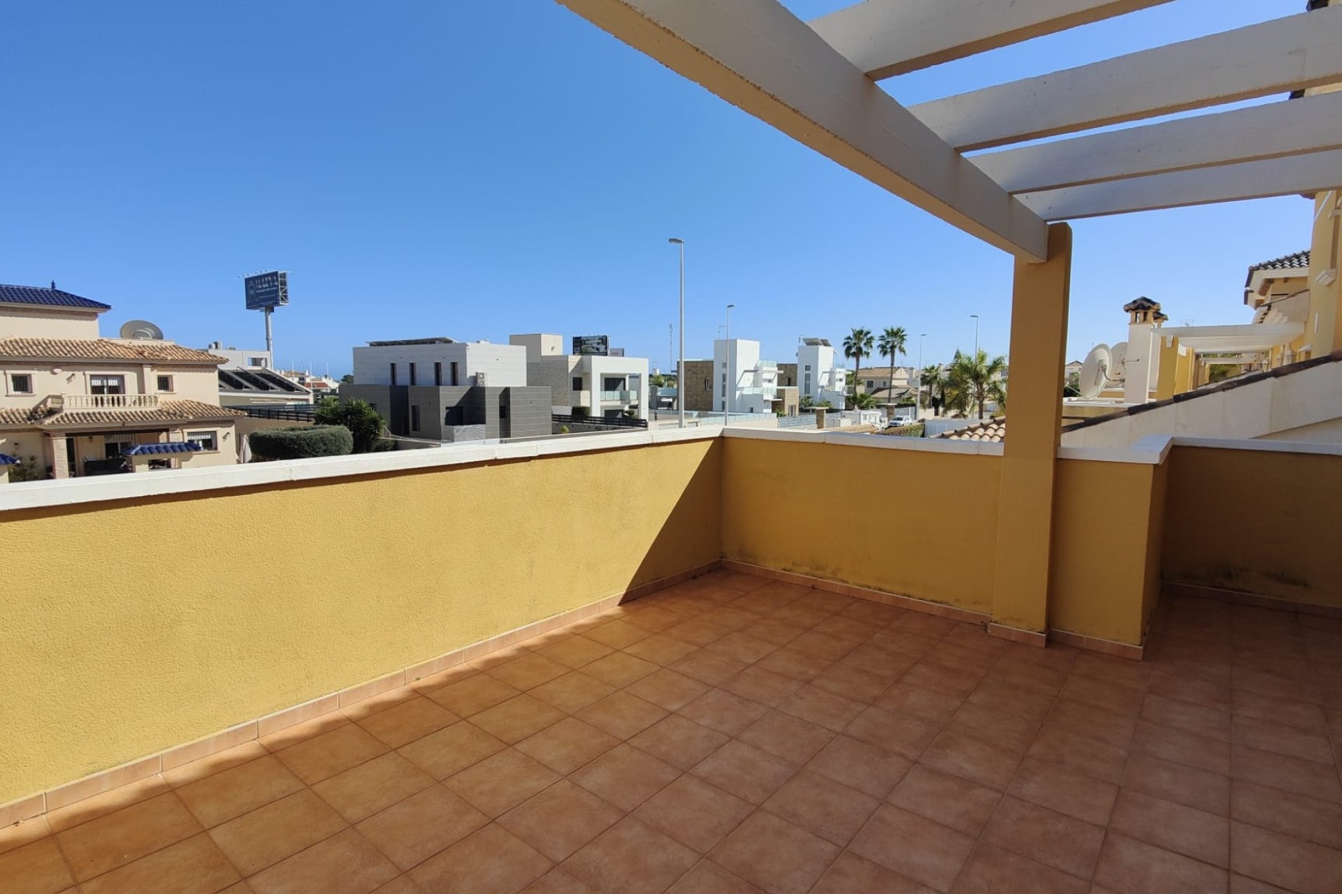 Herverkoop - Villa - Orihuela Costa - La Zenia