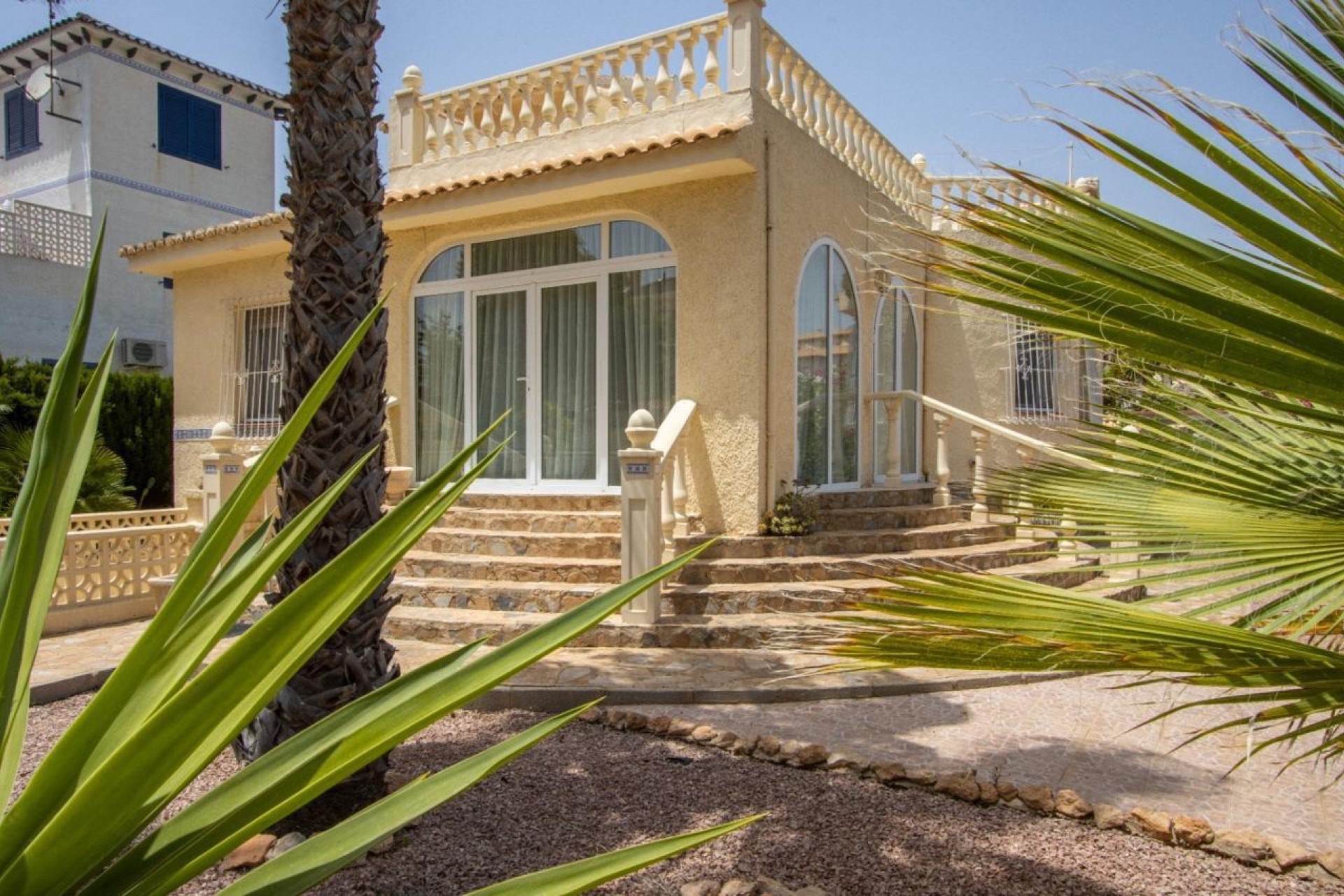 Herverkoop - Villa - Orihuela Costa - La Zenia