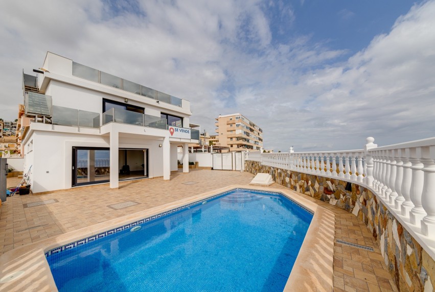 Herverkoop - Villa - Torrevieja - La Mata